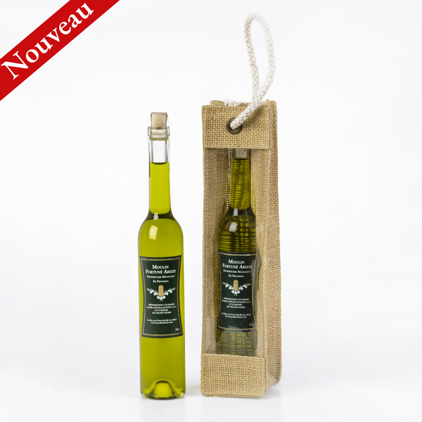 100 ml – Kulinarische Zubereitung auf Basis von Olivenöl und schwarzem Trüffelaroma im Geschenkbeutel